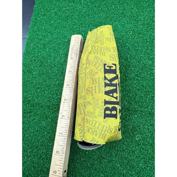 Blake Shelton Can & Bottle Koozie Wrap Holder Insulated Yellow - Picture 6 of 6